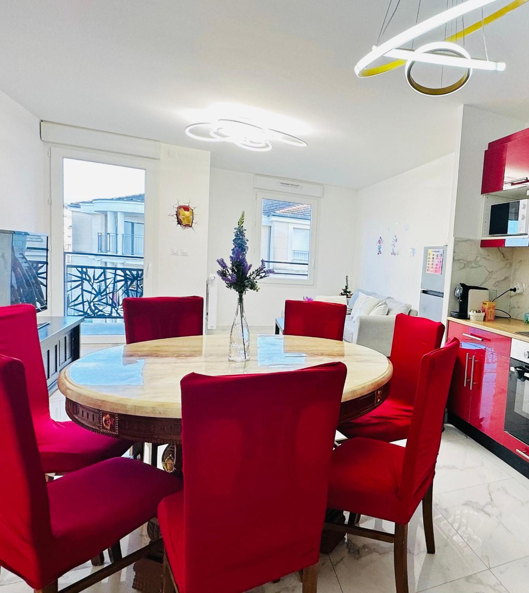 Le Lion D'Or - Parking - Netflix - Wifi - Nerf Apartment Bussy-Saint-Georges Ngoại thất bức ảnh
